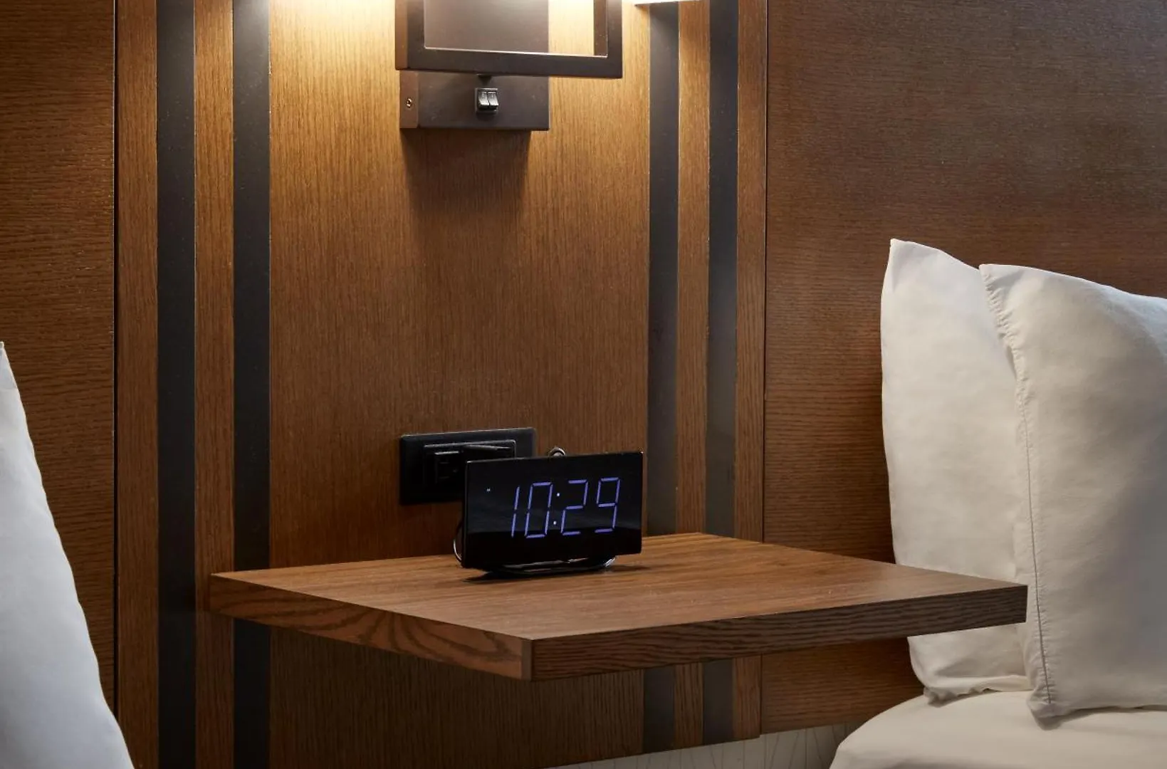 カナダズ ベスト バリュー イン トロント カナダ