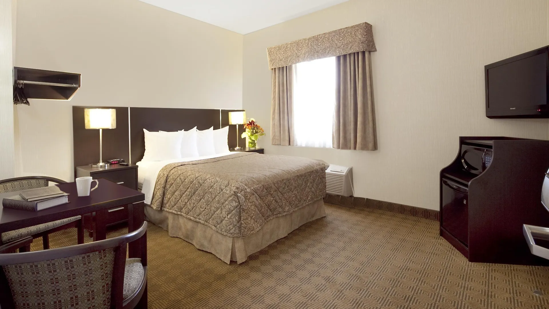 カナダズ ベスト バリュー イン トロント モーテル