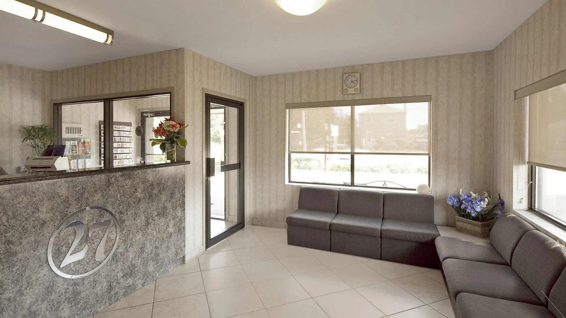 カナダズ ベスト バリュー イン トロント