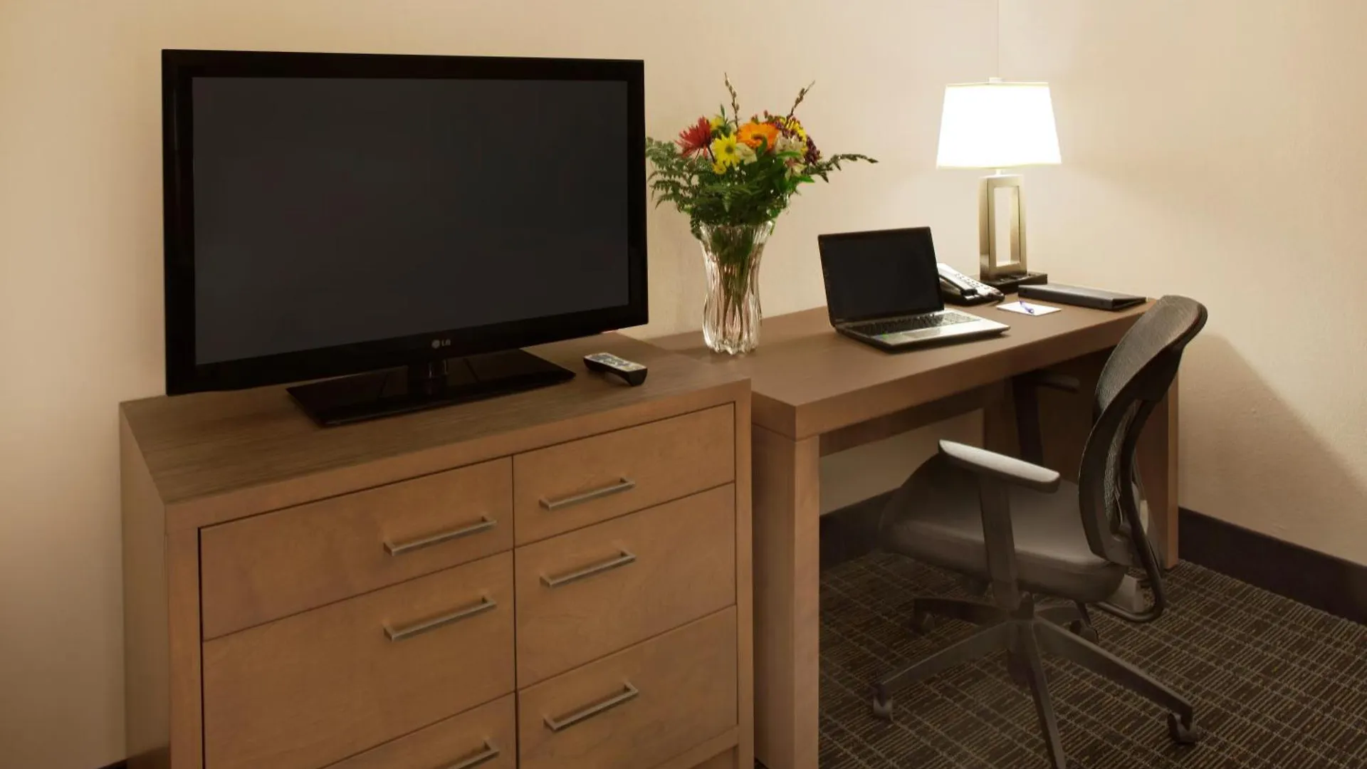 Motel Canadas Best Value Inn Toronto